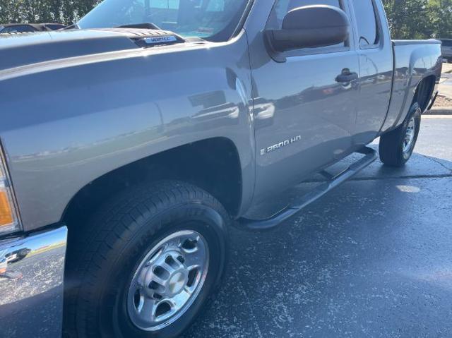 used 2009 Chevrolet Silverado 2500 car, priced at $12,980