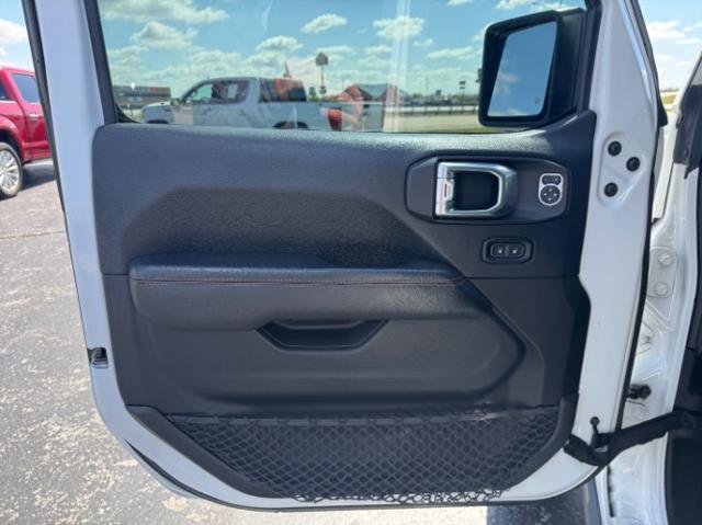 used 2018 Jeep Wrangler Unlimited car, priced at $28,980