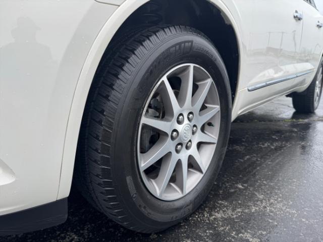 used 2015 Buick Enclave car, priced at $10,980