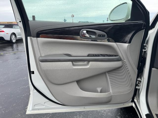 used 2015 Buick Enclave car, priced at $10,980