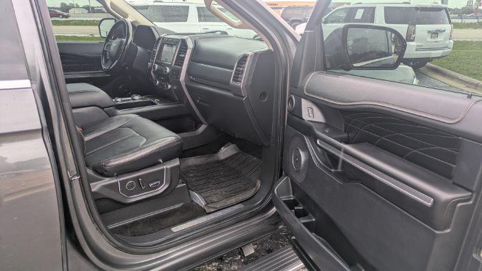 used 2018 Ford Expedition car, priced at $23,980