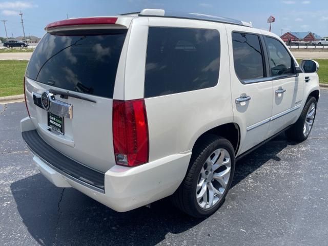 used 2010 Cadillac Escalade car, priced at $12,480