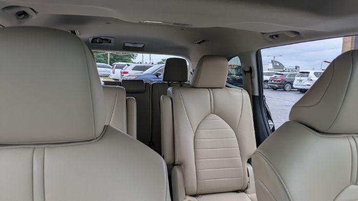 used 2020 Toyota Highlander car, priced at $26,980