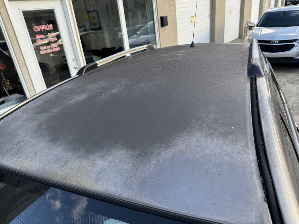 used 2006 Pontiac Vibe car, priced at $4,900