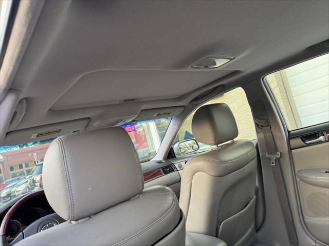 used 2004 Lexus ES 330 car, priced at $4,500