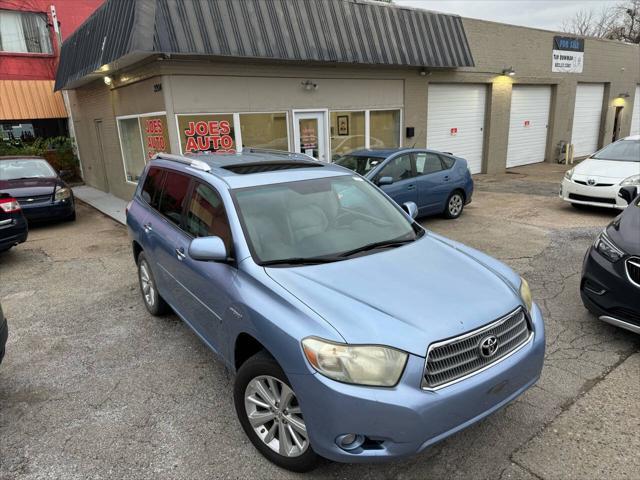 used 2009 Toyota Highlander Hybrid car, priced at $7,900