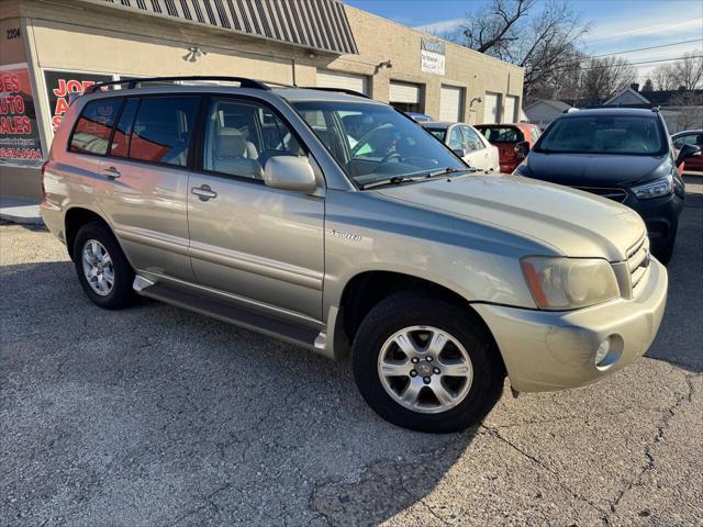 used 2003 Toyota Highlander car, priced at $6,900