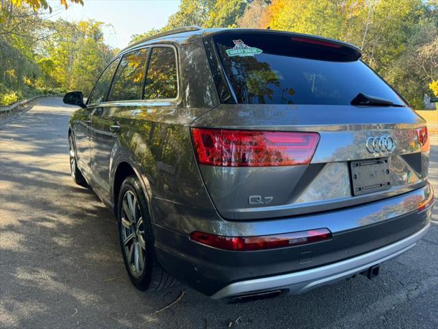 used 2019 Audi Q7 car, priced at $22,499