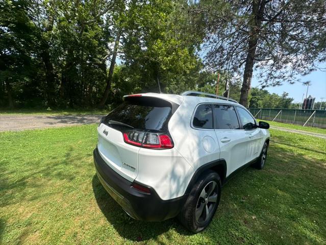 used 2021 Jeep Cherokee car, priced at $23,299