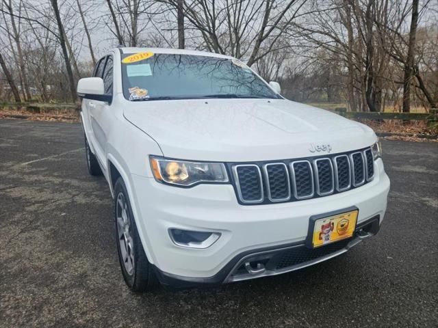 used 2019 Jeep Grand Cherokee car, priced at $17,499