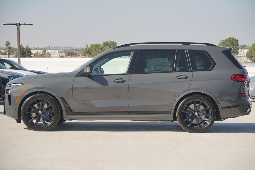 new 2026 BMW X7 car, priced at $98,265