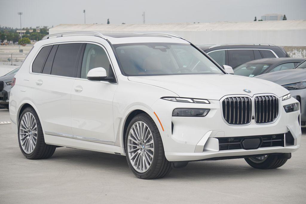 new 2026 BMW X7 car, priced at $96,165