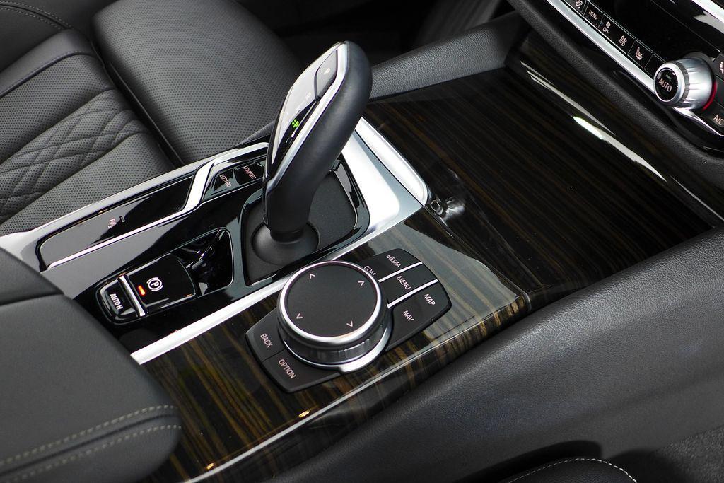 used 2023 BMW 540 car, priced at $42,888