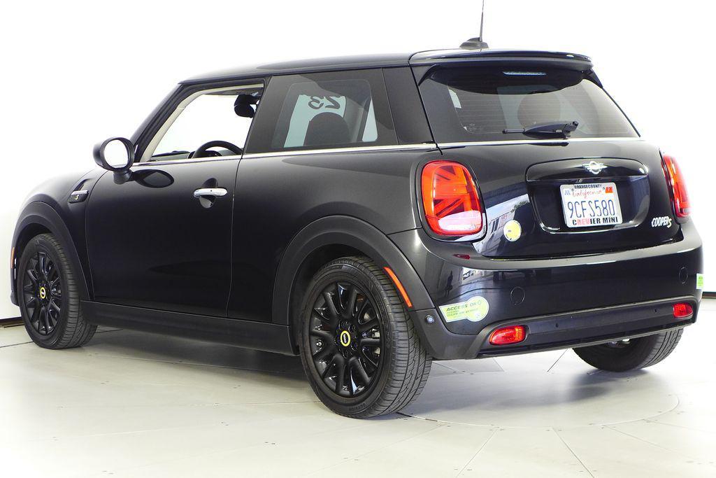 used 2023 MINI Hardtop car, priced at $17,488