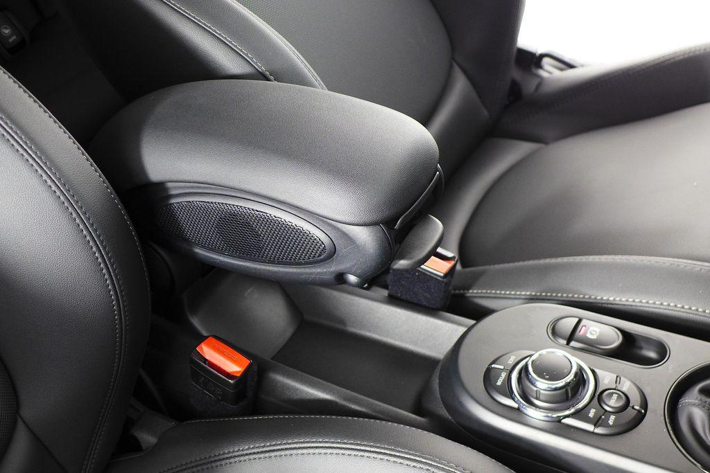 used 2023 MINI Hardtop car, priced at $17,488