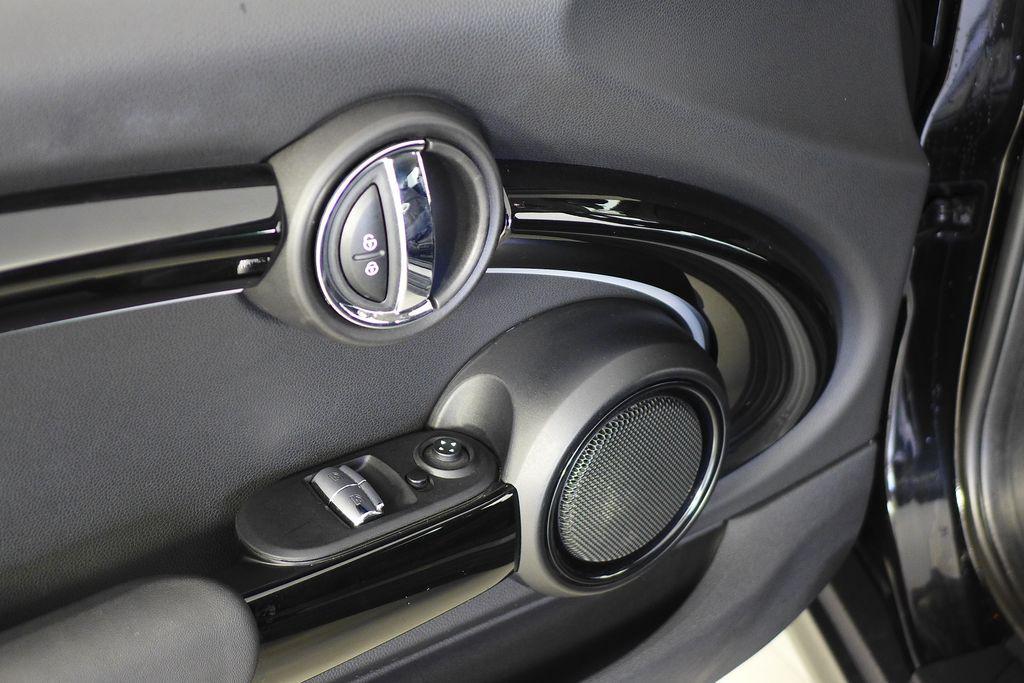 used 2023 MINI Hardtop car, priced at $17,488