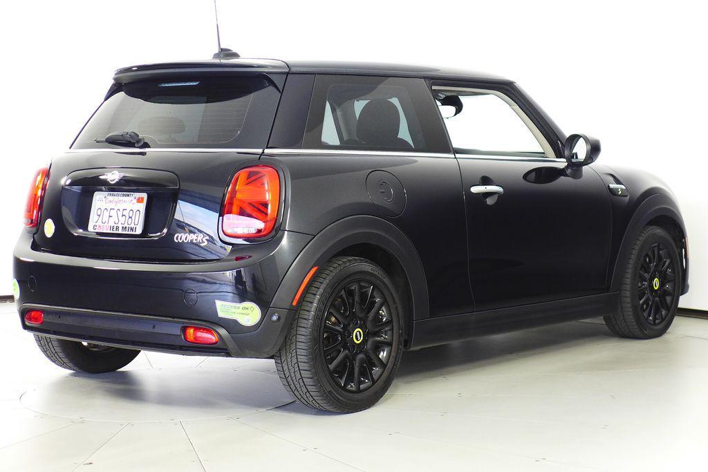 used 2023 MINI Hardtop car, priced at $17,488
