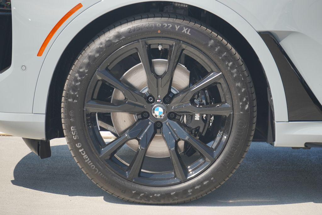new 2026 BMW X7 car, priced at $97,865