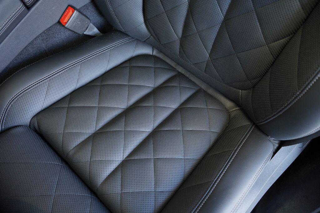 new 2026 BMW X7 car, priced at $101,665