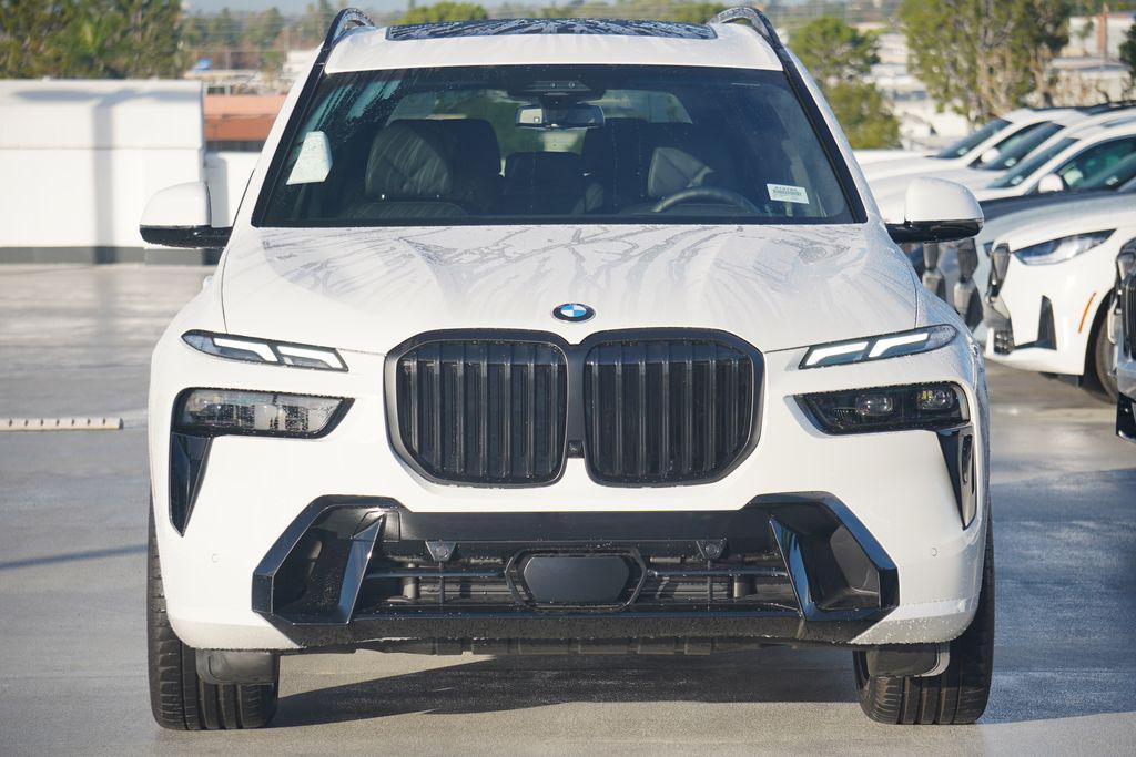 new 2026 BMW X7 car, priced at $101,665