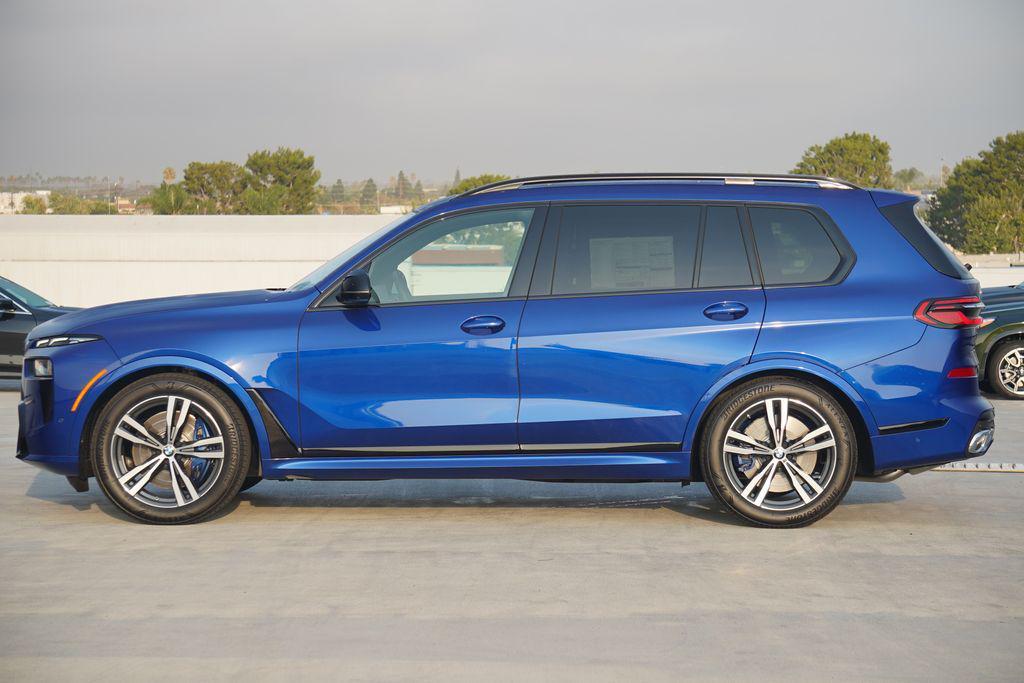new 2025 BMW X7 car, priced at $117,500