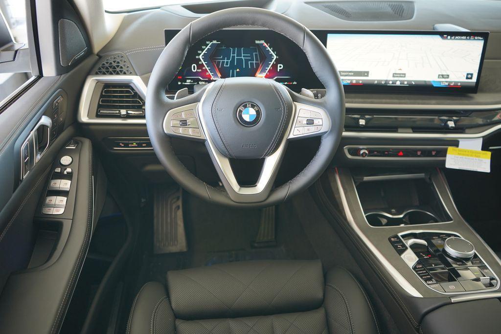 new 2026 BMW X7 car, priced at $89,865
