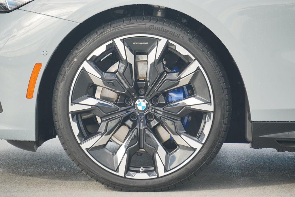 new 2026 BMW 530 car, priced at $75,075