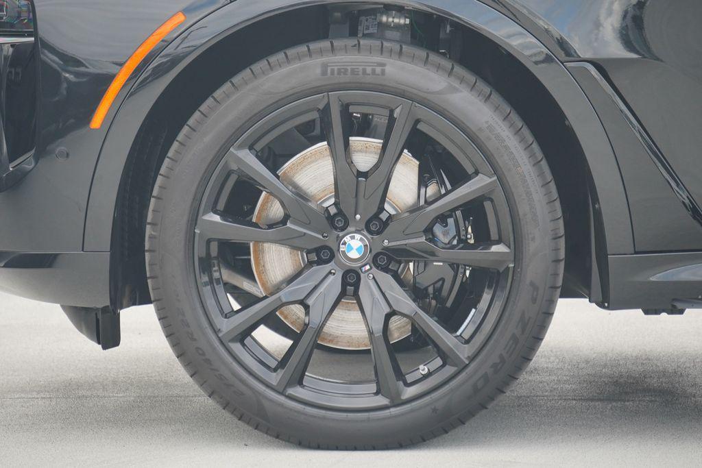 new 2026 BMW X7 car, priced at $102,215