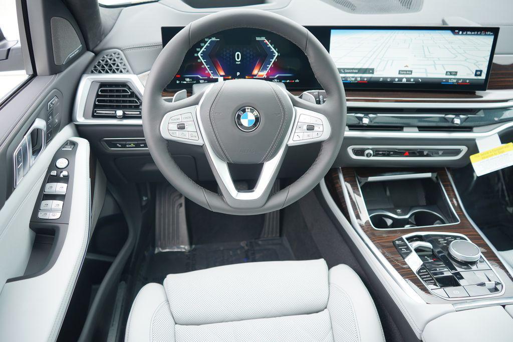 new 2026 BMW X7 car, priced at $93,365