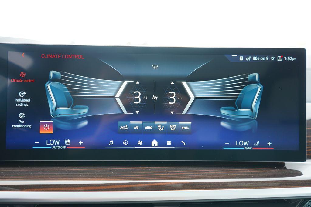 new 2026 BMW X7 car, priced at $93,365