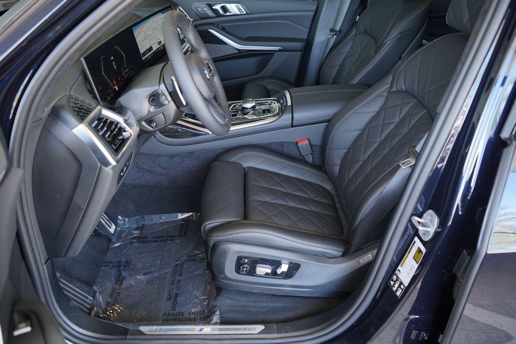 new 2026 BMW X7 car, priced at $99,165