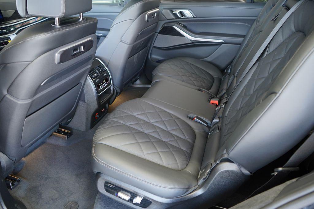 new 2026 BMW X7 car, priced at $99,165