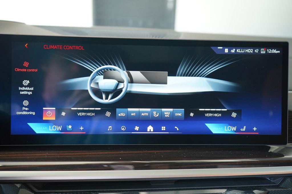 new 2026 BMW X7 car, priced at $101,515