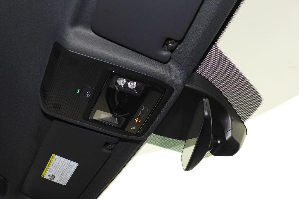 used 2021 Volkswagen ID.4 car, priced at $16,888