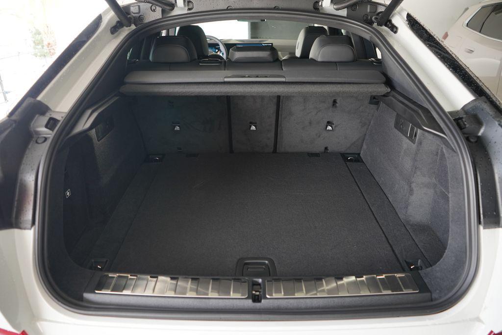 new 2026 BMW X6 car, priced at $83,900