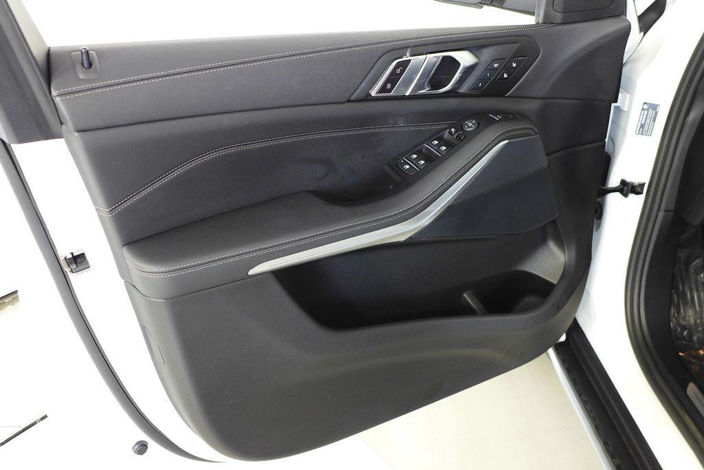 used 2022 BMW X5 car, priced at $39,888