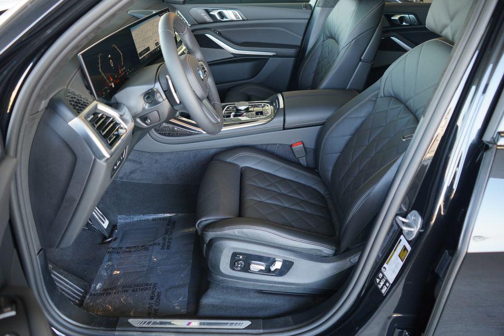 new 2026 BMW X7 car, priced at $97,315