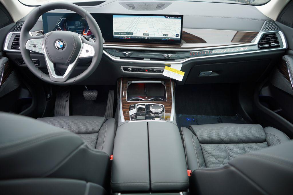 new 2026 BMW X7 car, priced at $88,265