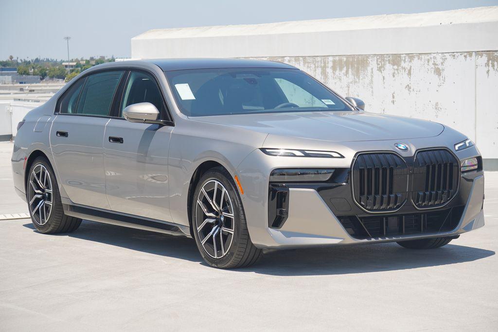 new 2025 BMW 760 car, priced at $133,005