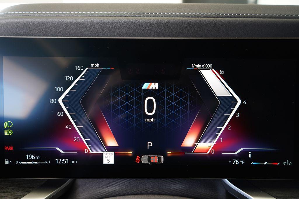 new 2025 BMW 760 car, priced at $133,005