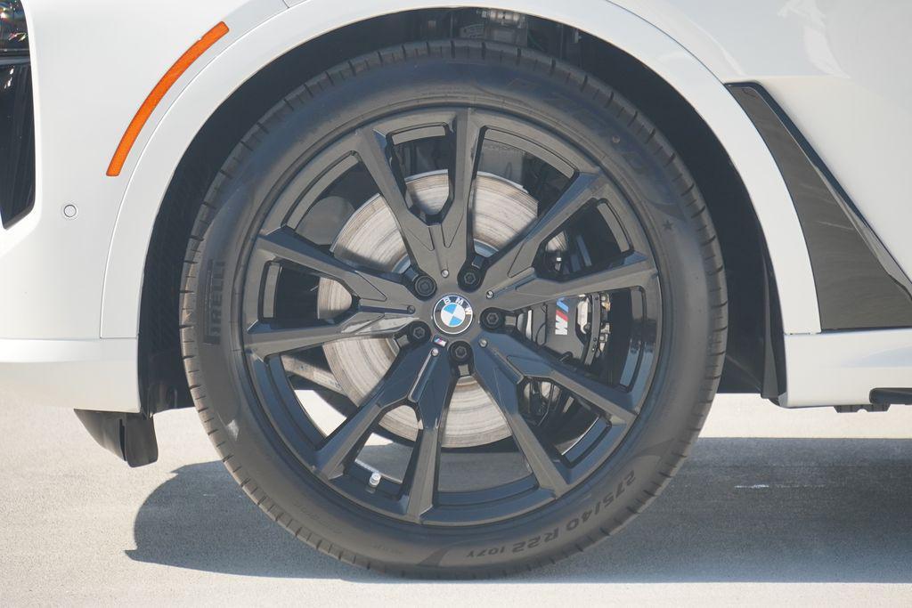 new 2026 BMW X7 car, priced at $98,230