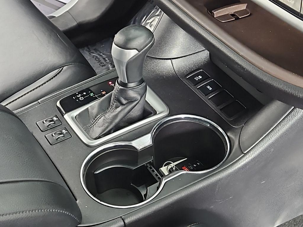 used 2017 Toyota Highlander car, priced at $20,888