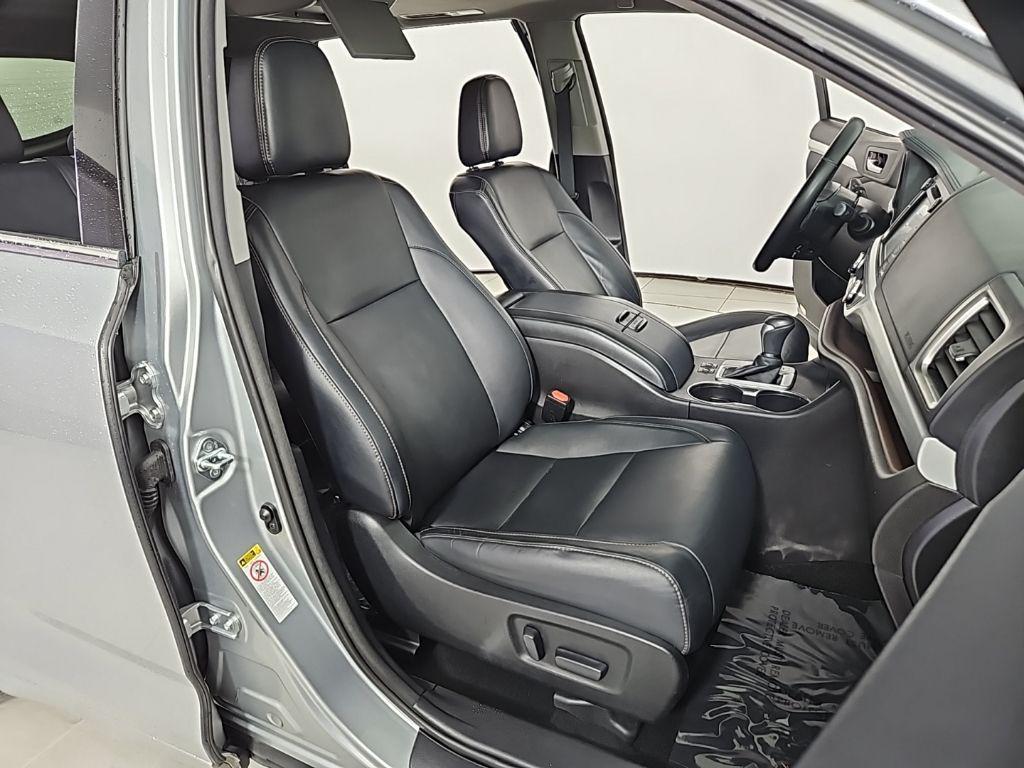 used 2017 Toyota Highlander car, priced at $20,888