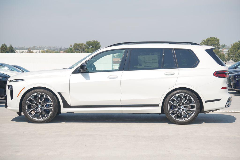 new 2025 BMW X7 car, priced at $121,760