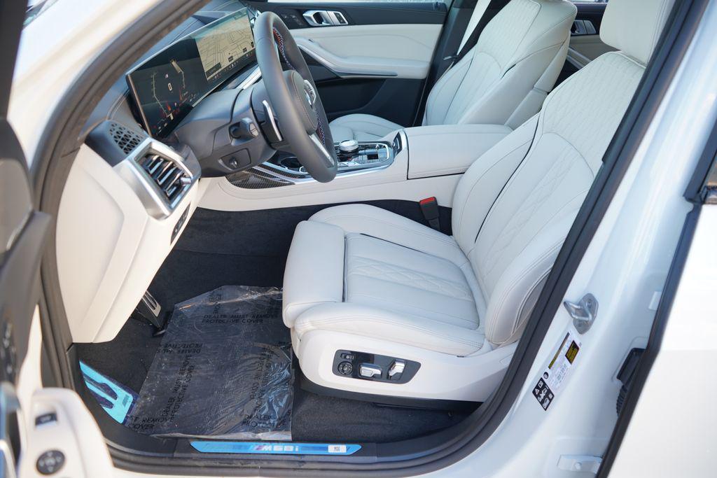 new 2026 BMW X7 car, priced at $123,240