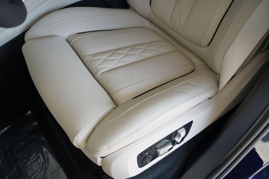 new 2026 BMW X7 car, priced at $127,375