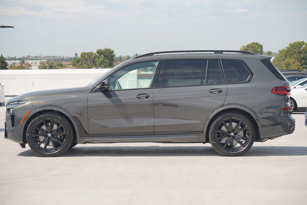 new 2026 BMW X7 car, priced at $122,765