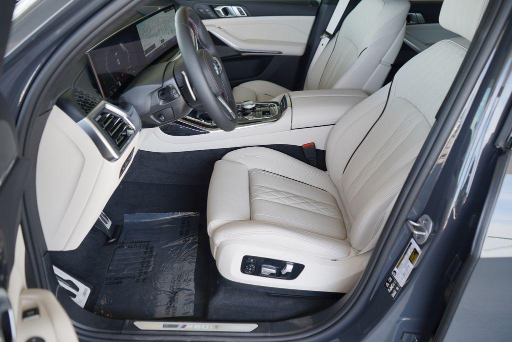 new 2026 BMW X7 car, priced at $122,765