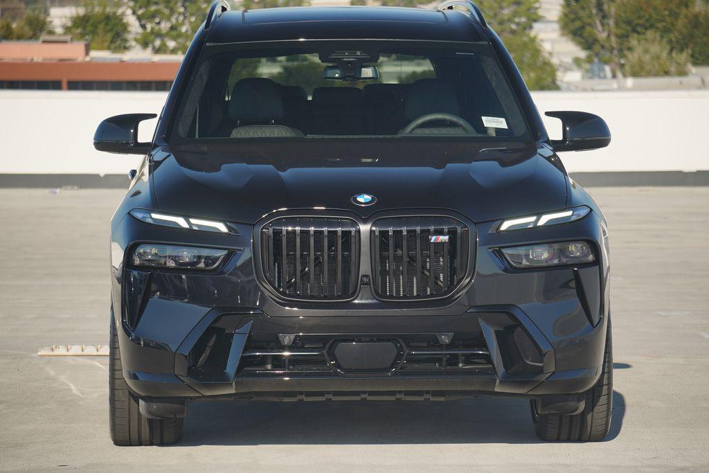new 2026 BMW X7 car, priced at $120,290