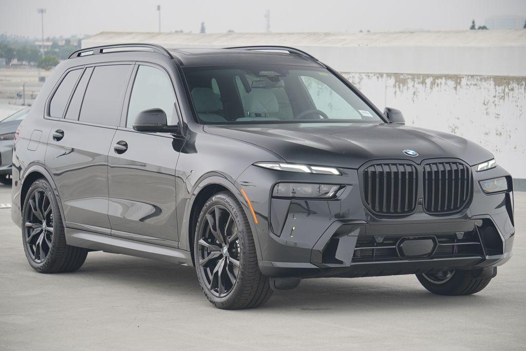 new 2026 BMW X7 car, priced at $103,115